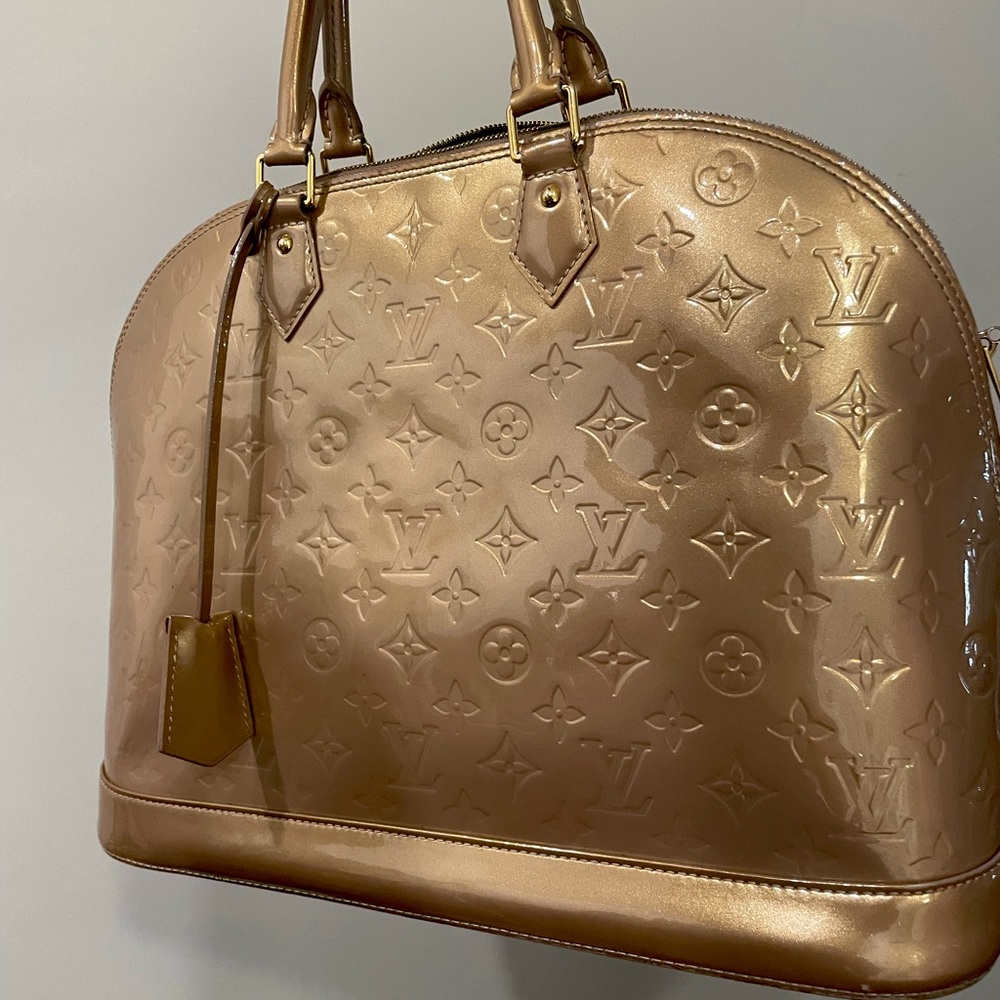 authentic vintage Louis Vuitton Handbag